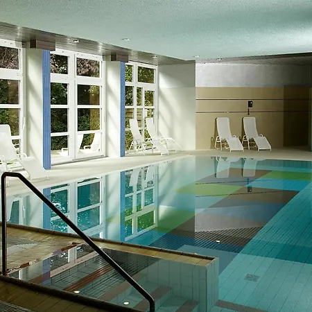 Plaza Hotel 4*